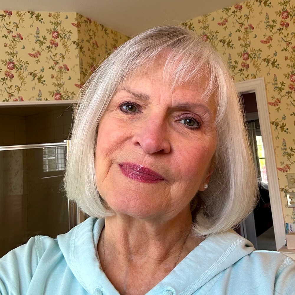 Meet your Posher, Shirley